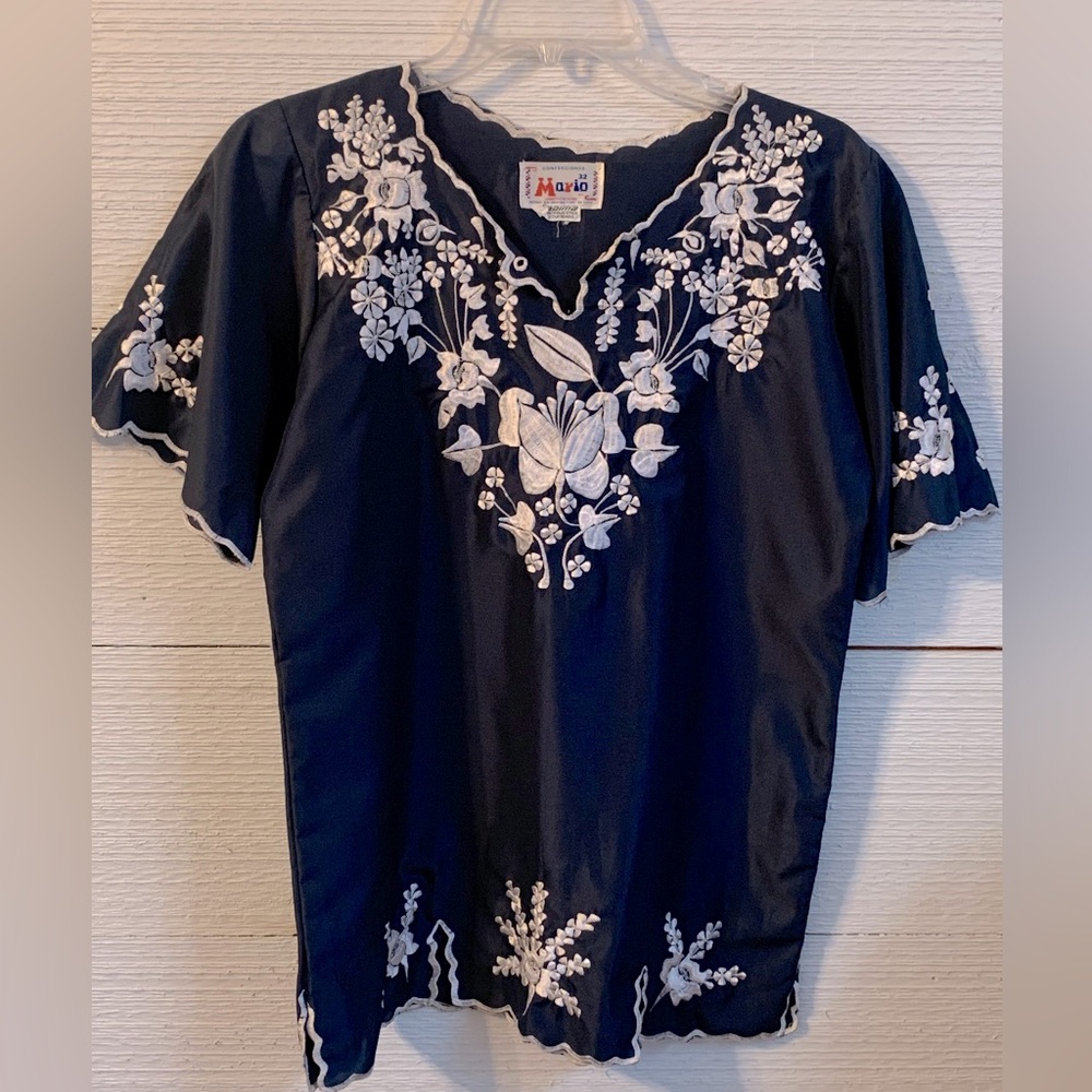 Short Sleeve Embroidered Blouse by Mario.  Size Small .  Color - Navy Blue.